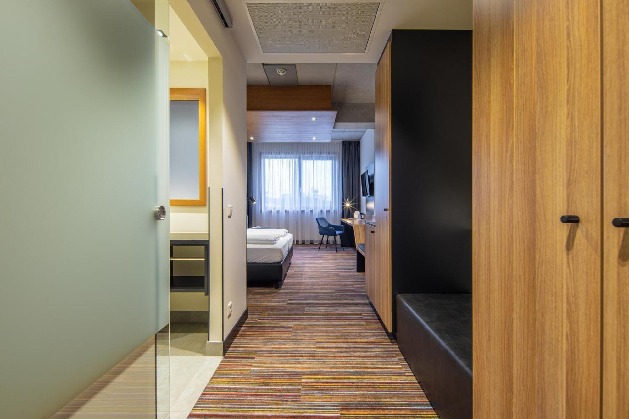 N+S City Hotel Neumarkt 德尔奥博的新市场 外观 照片