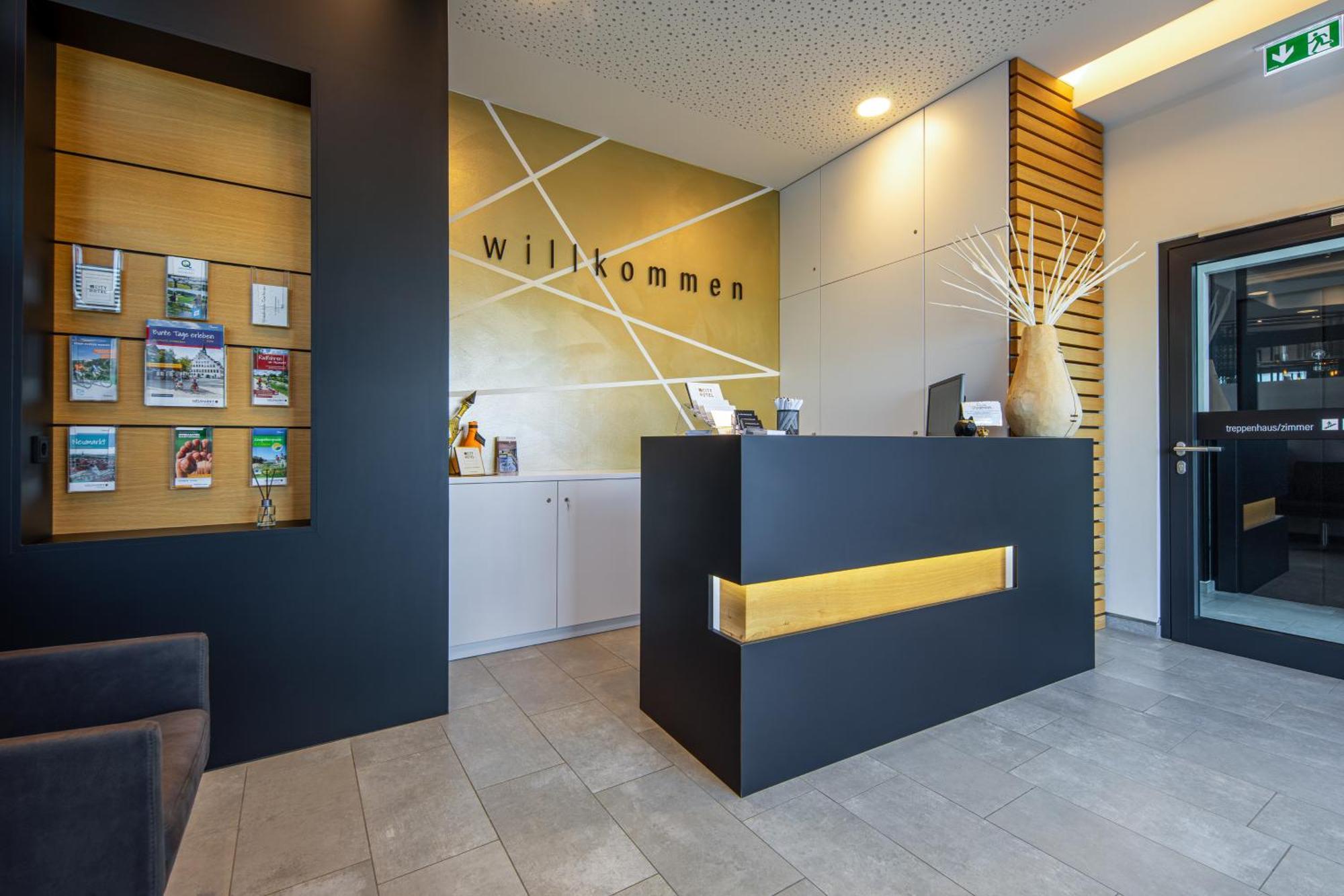 N+S City Hotel Neumarkt 德尔奥博的新市场 外观 照片