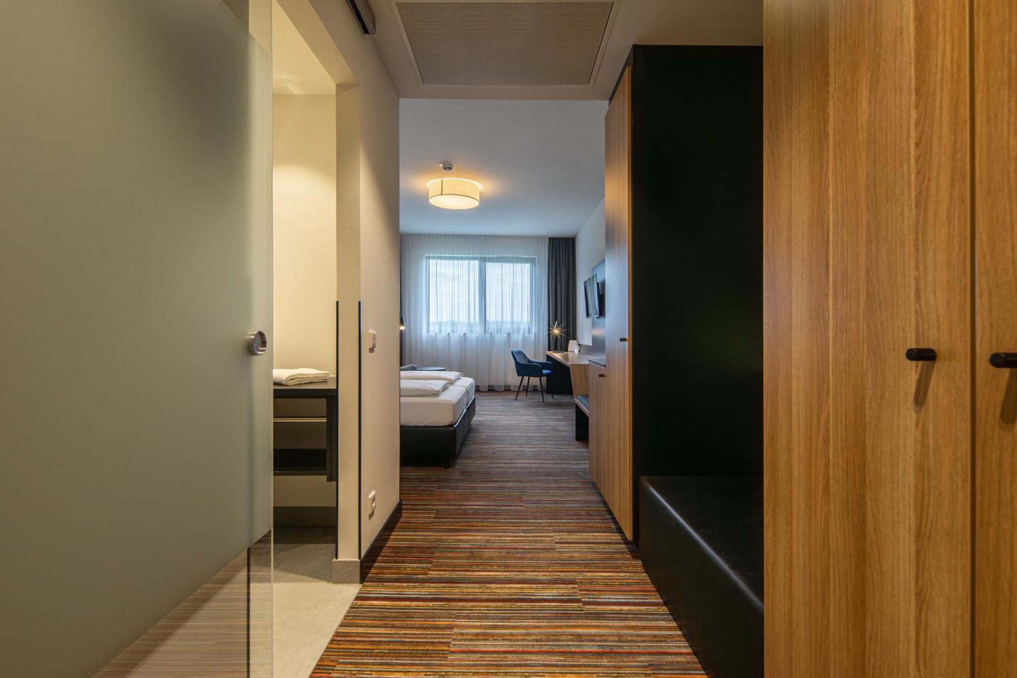 N+S City Hotel Neumarkt 德尔奥博的新市场 外观 照片