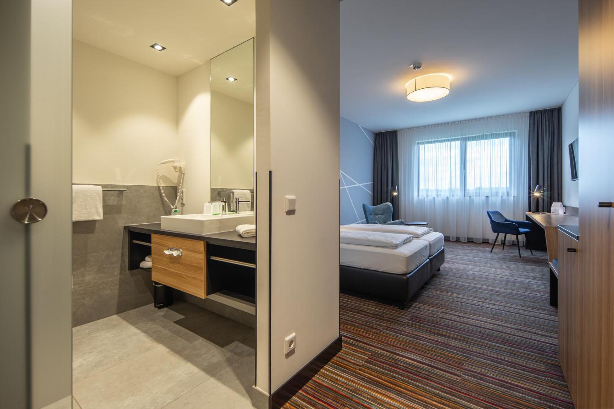 N+S City Hotel Neumarkt 德尔奥博的新市场 外观 照片